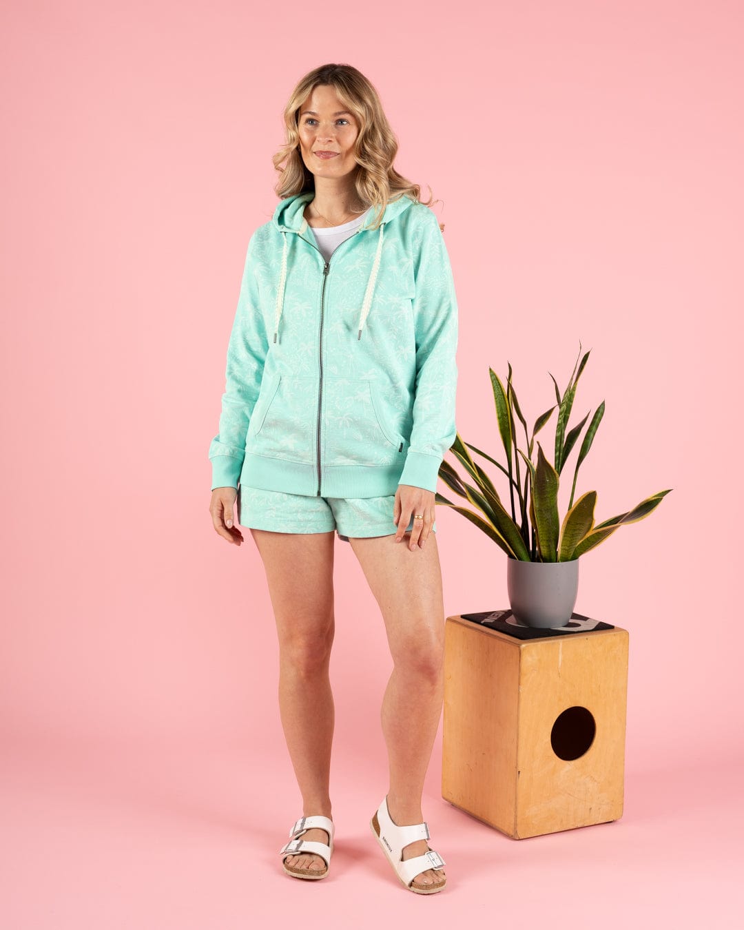 Corpetto Women’s Turquoise Zip-Up Hoodie - Image 9