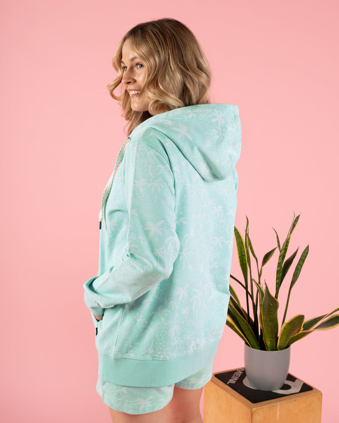 Corpetto Women’s Turquoise Zip-Up Hoodie - Image 5